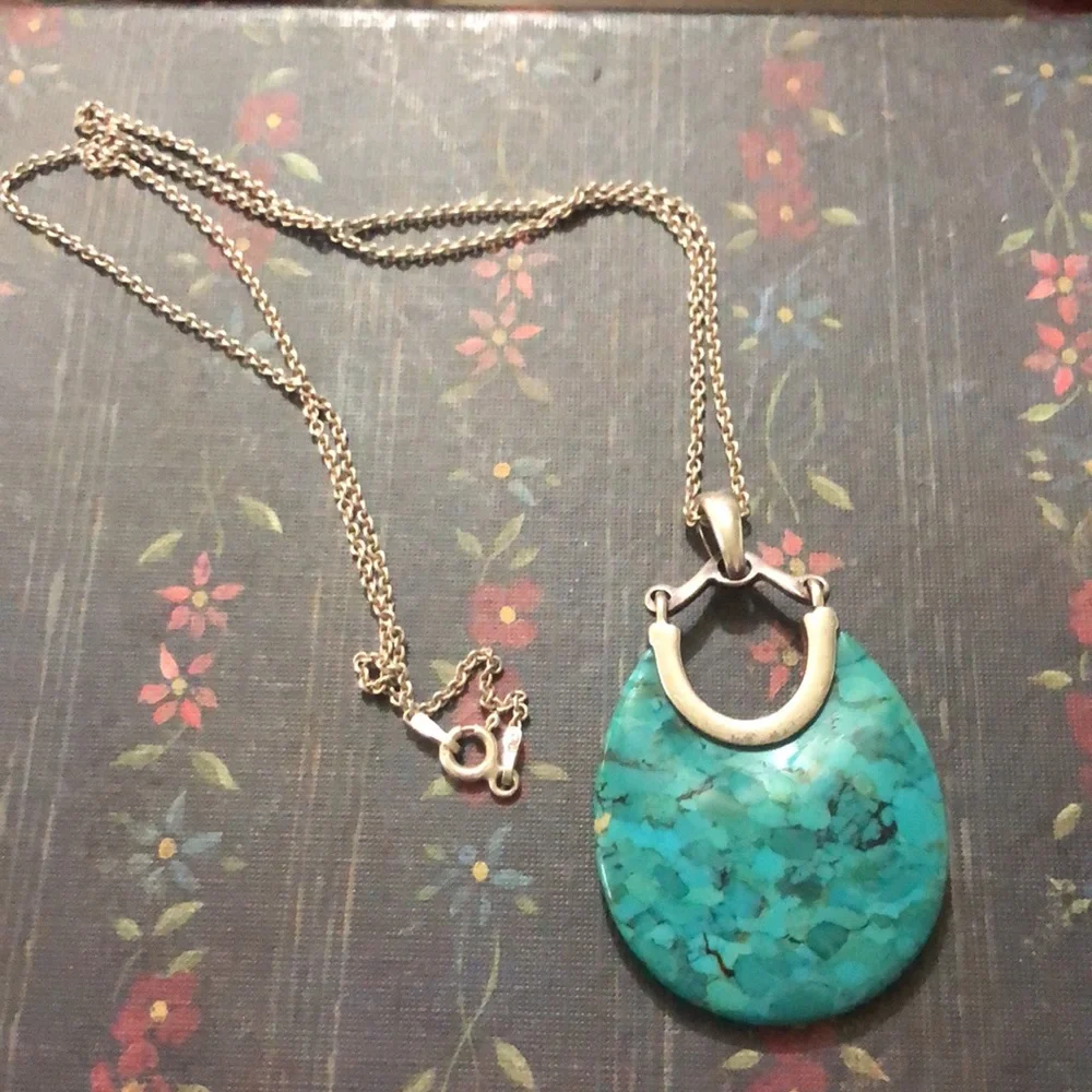 Turquoise Pendant w/Silver & Copper Accents on 18” Made in Italy Silver Chain